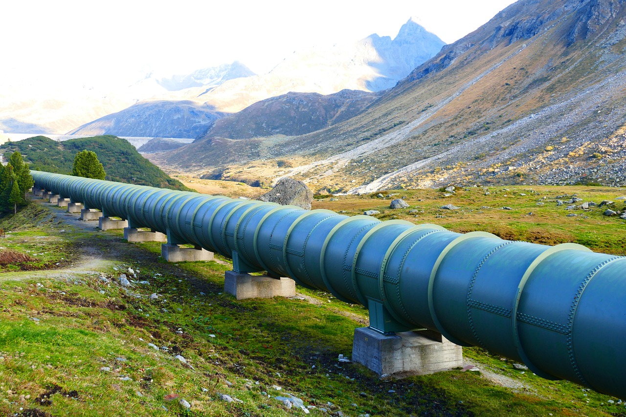 keystone XL pipes in heavy industry keystone XL pipes in heavy industry